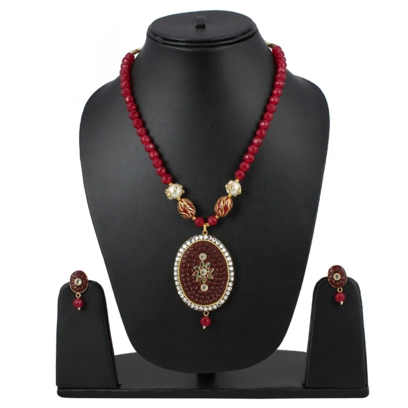 Generic Women's Stylish Maroon Golde Plated Traditional Kundan Necklace Set with Earrings (Color: Red) - Image 4