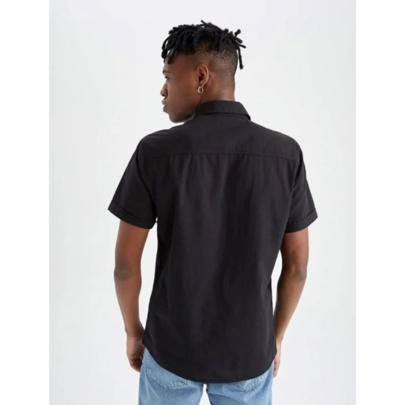 Generic Men's Cotton Blend Solid Half-Sleeve Regular Shirt (Black) - Image 3