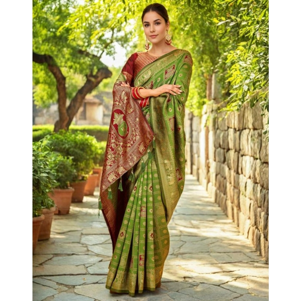 Generic Women's Silk Blend Woven Zari Work Saree With Unstitched Blouse 5.5Mtr (Light Green) - Image 3